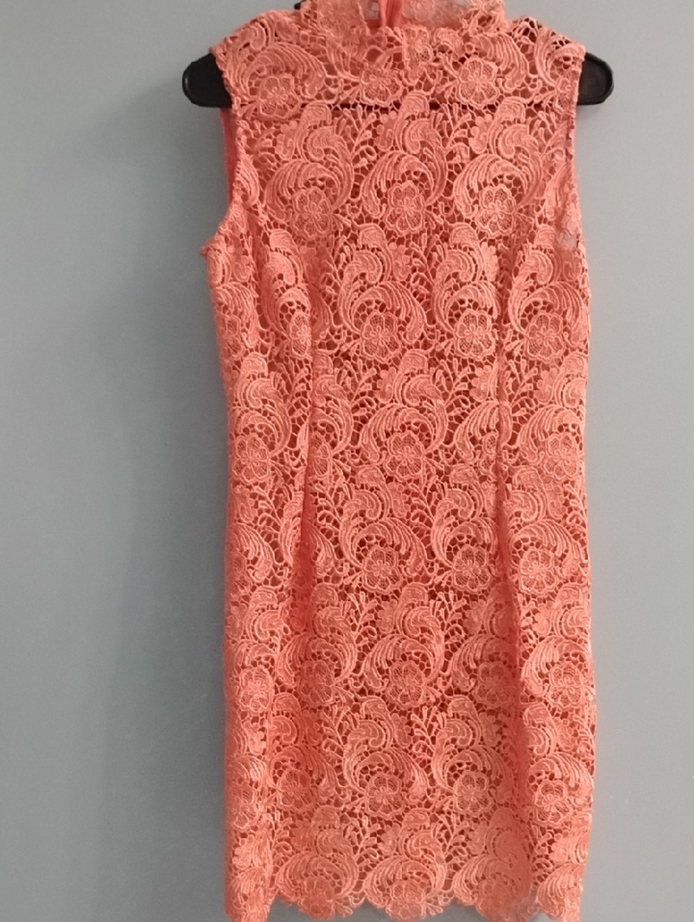 Gracia Coral Lace Midi Dress with High Neckline Size Medium